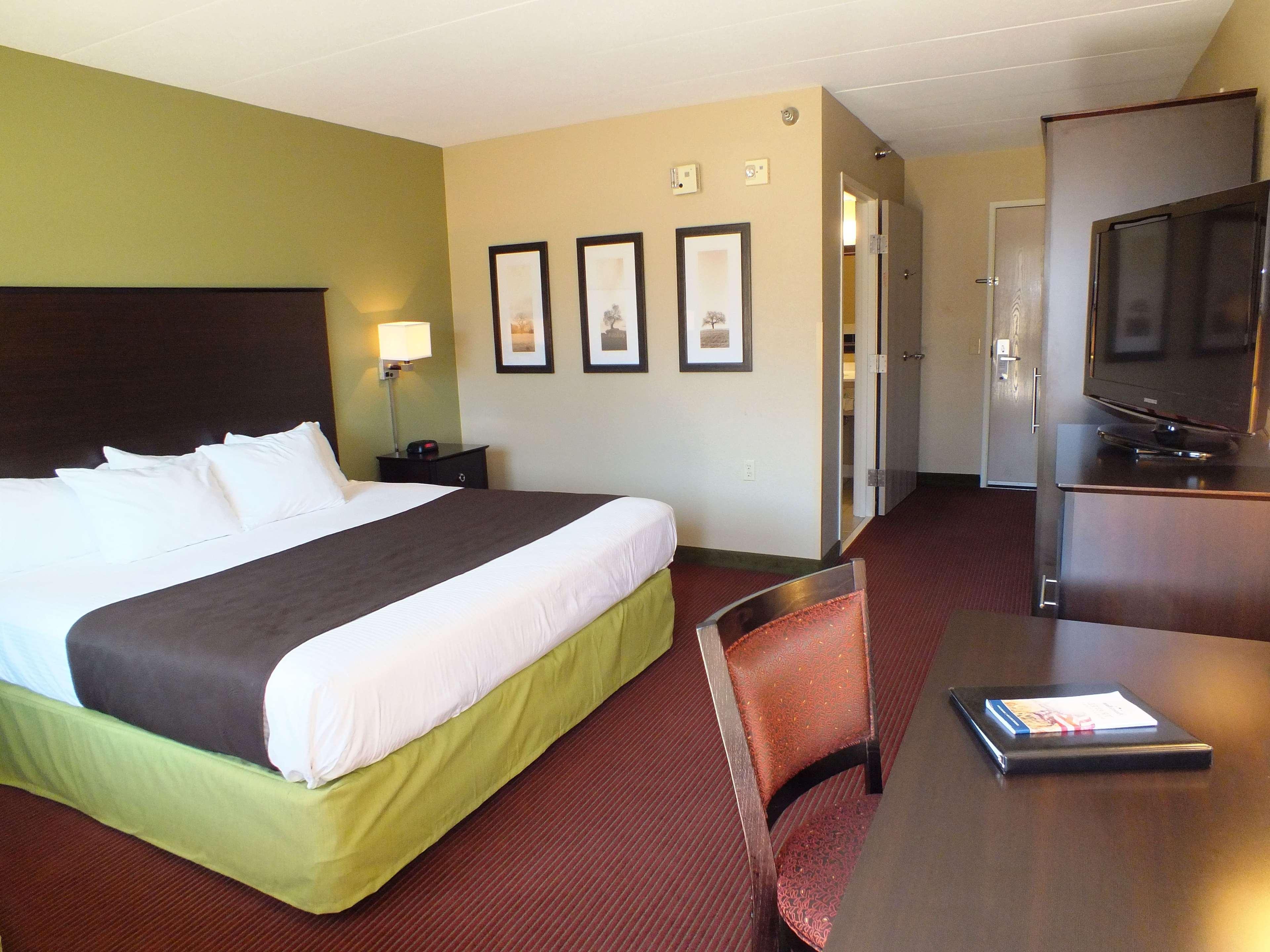 AmericInn by Wyndham Okoboji Zewnętrze zdjęcie