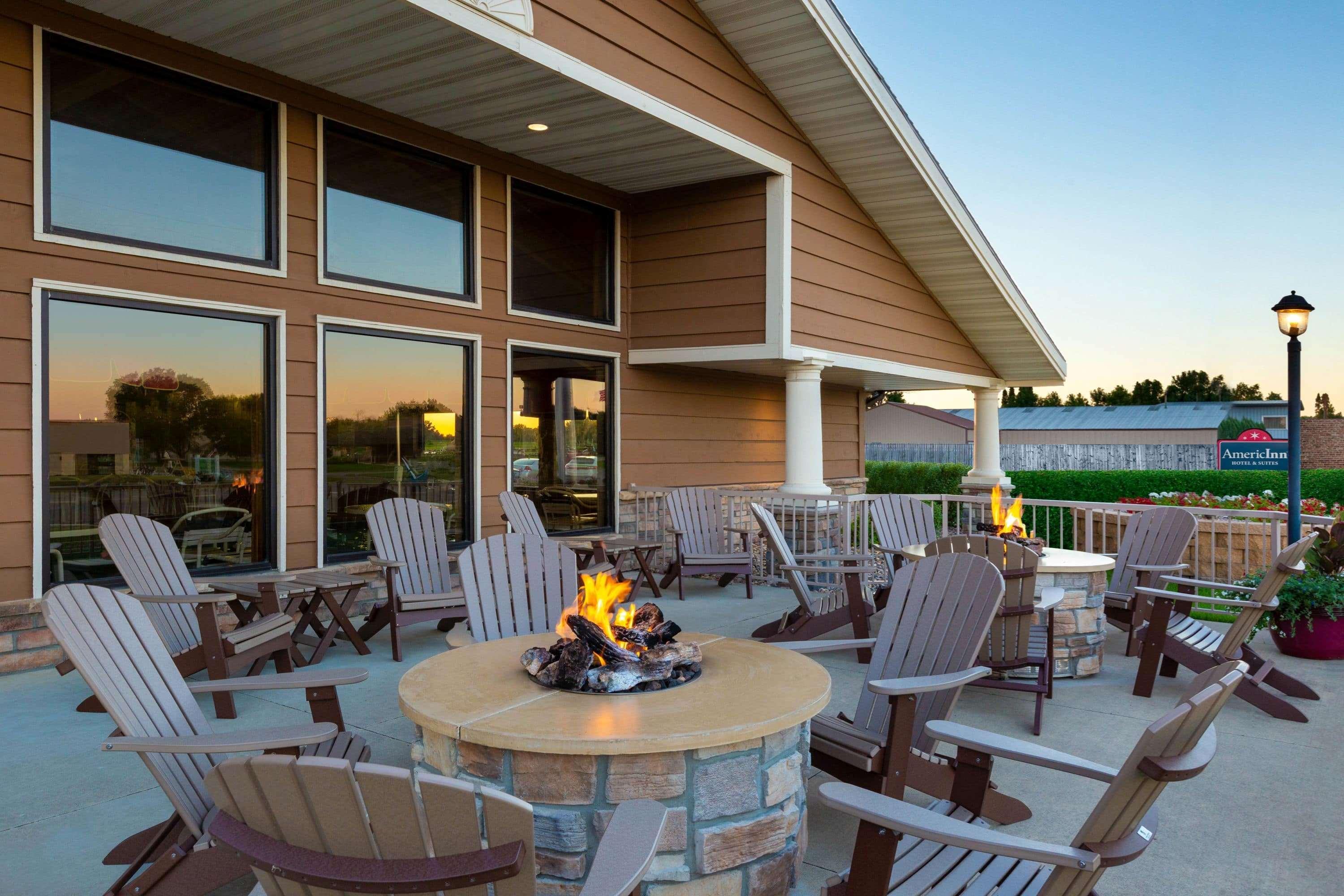 AmericInn by Wyndham Okoboji Zewnętrze zdjęcie