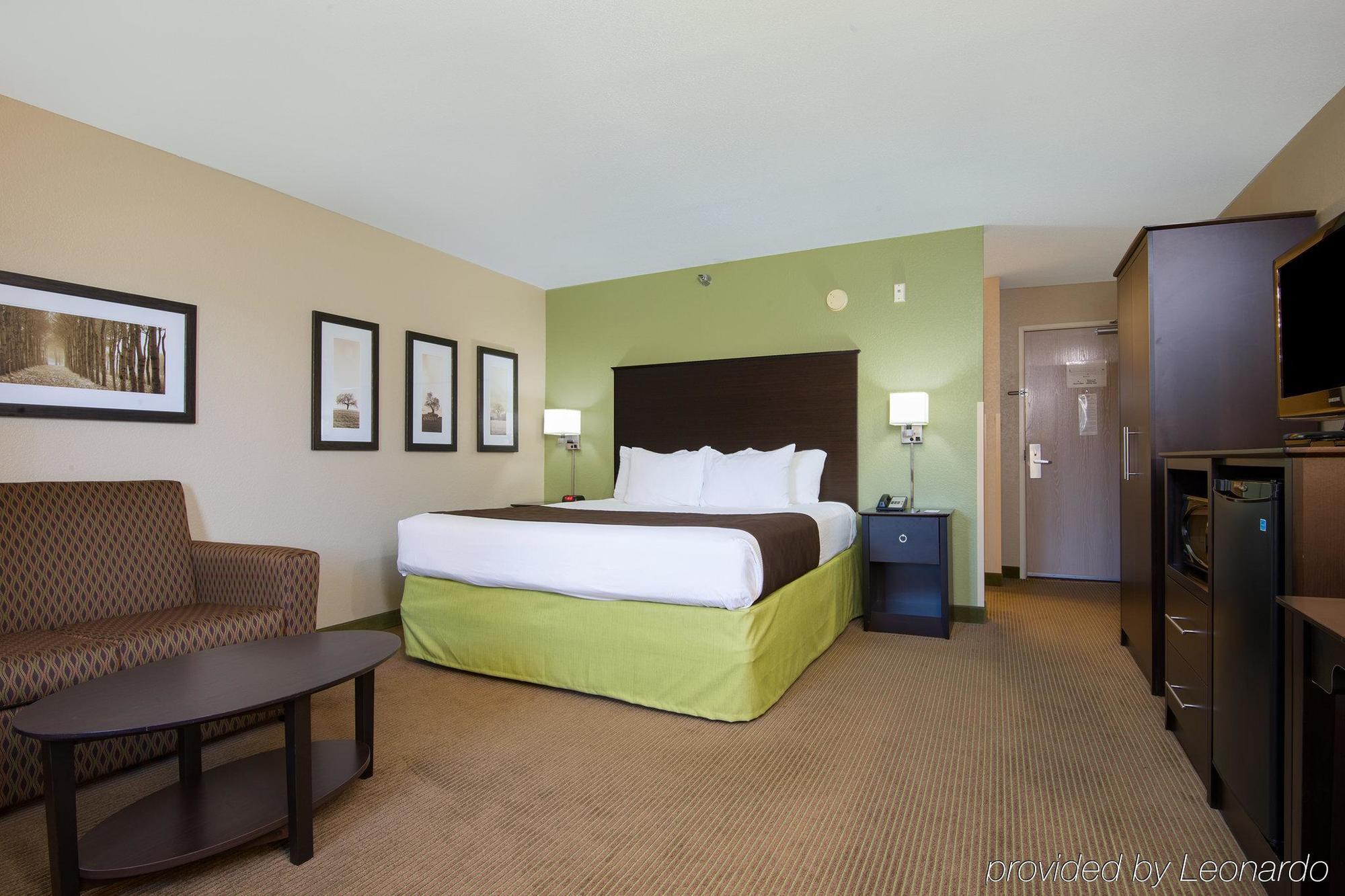 AmericInn by Wyndham Okoboji Zewnętrze zdjęcie