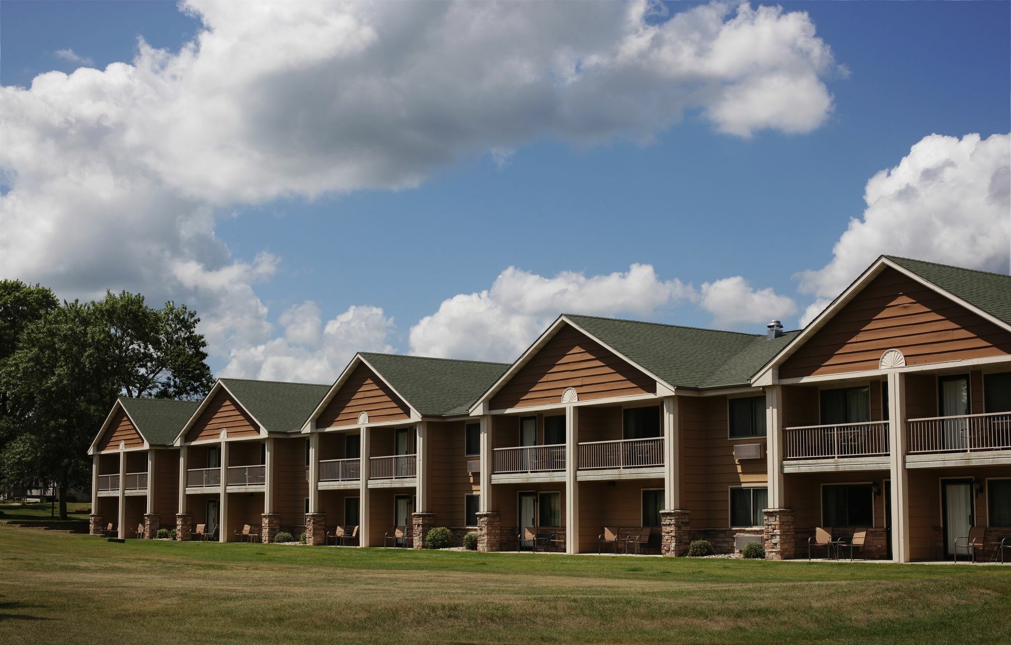 AmericInn by Wyndham Okoboji Zewnętrze zdjęcie