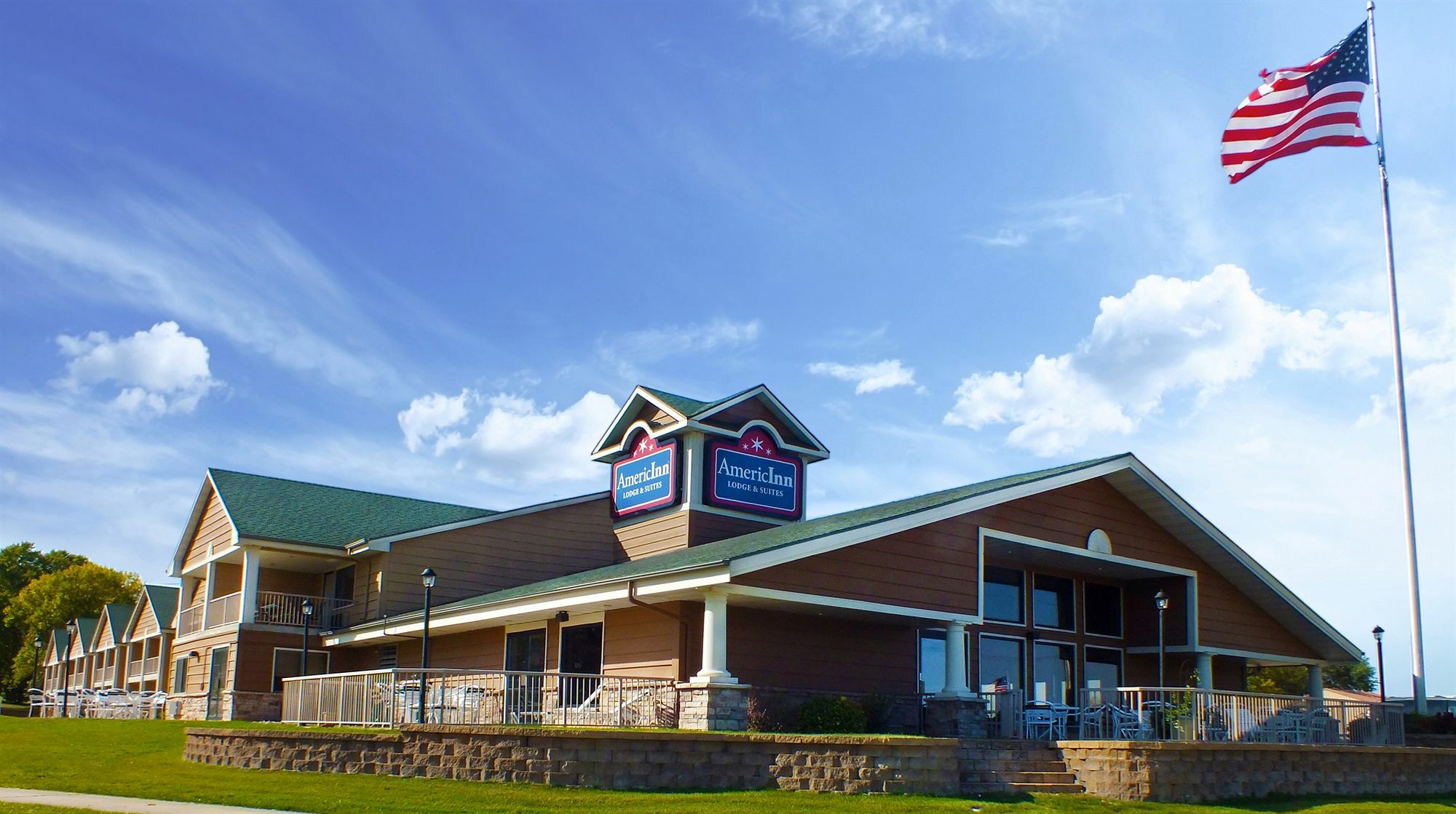 AmericInn by Wyndham Okoboji Zewnętrze zdjęcie