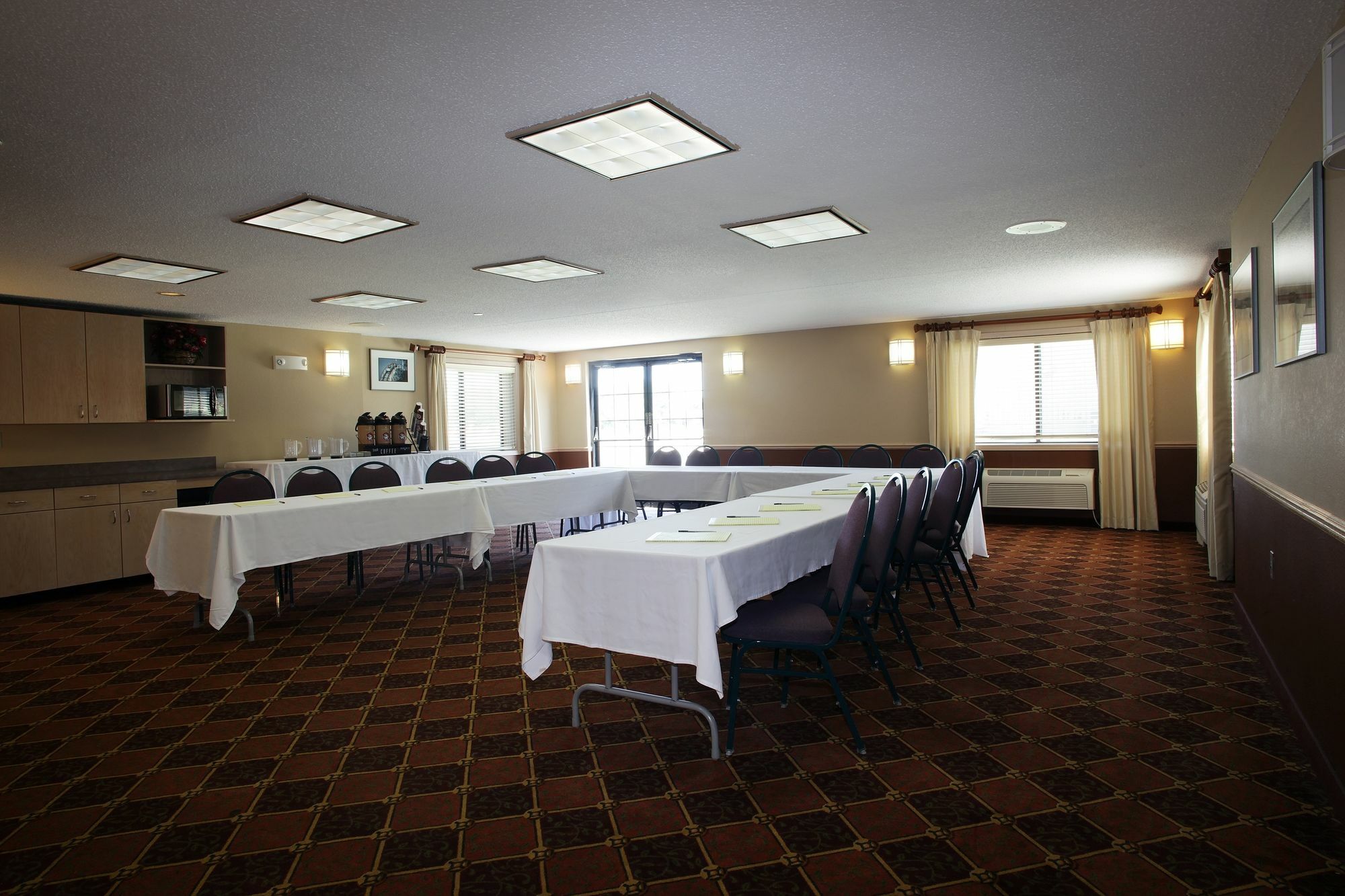 AmericInn by Wyndham Okoboji Zewnętrze zdjęcie