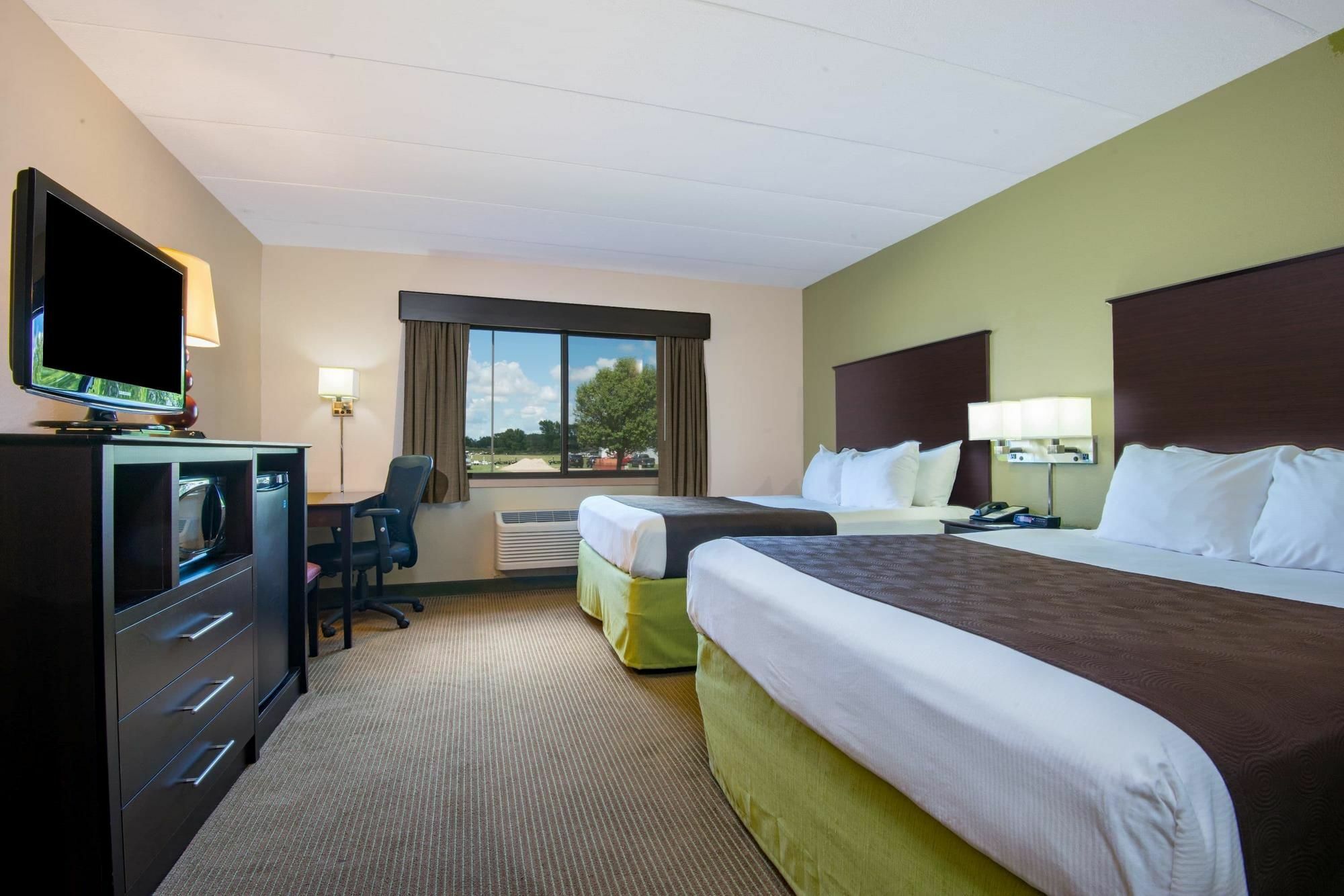 AmericInn by Wyndham Okoboji Zewnętrze zdjęcie